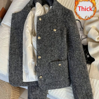 Women’s Thick Wool-Blend Jacket with Gold Buttons – Structured O-Neck Vintage Coat | Autumn Winter 2025 - helixorae
